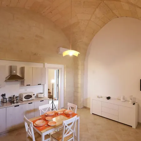 Spicchi Di Salento - Arancio By Interhome